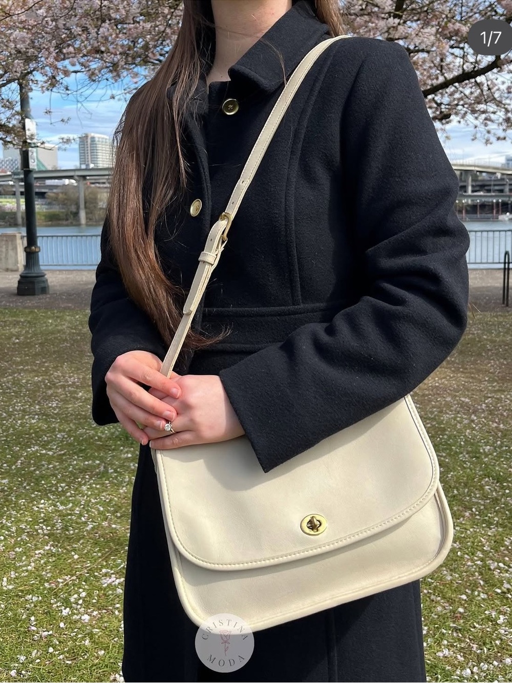 Vintage Coach City Bag - Bone White Leather Crossbody Bag